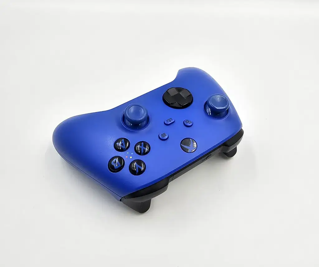 Xbox Series S/X Controller Shock Blue - View 2