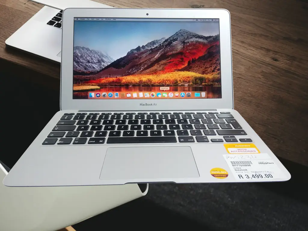 Macbookair7,1