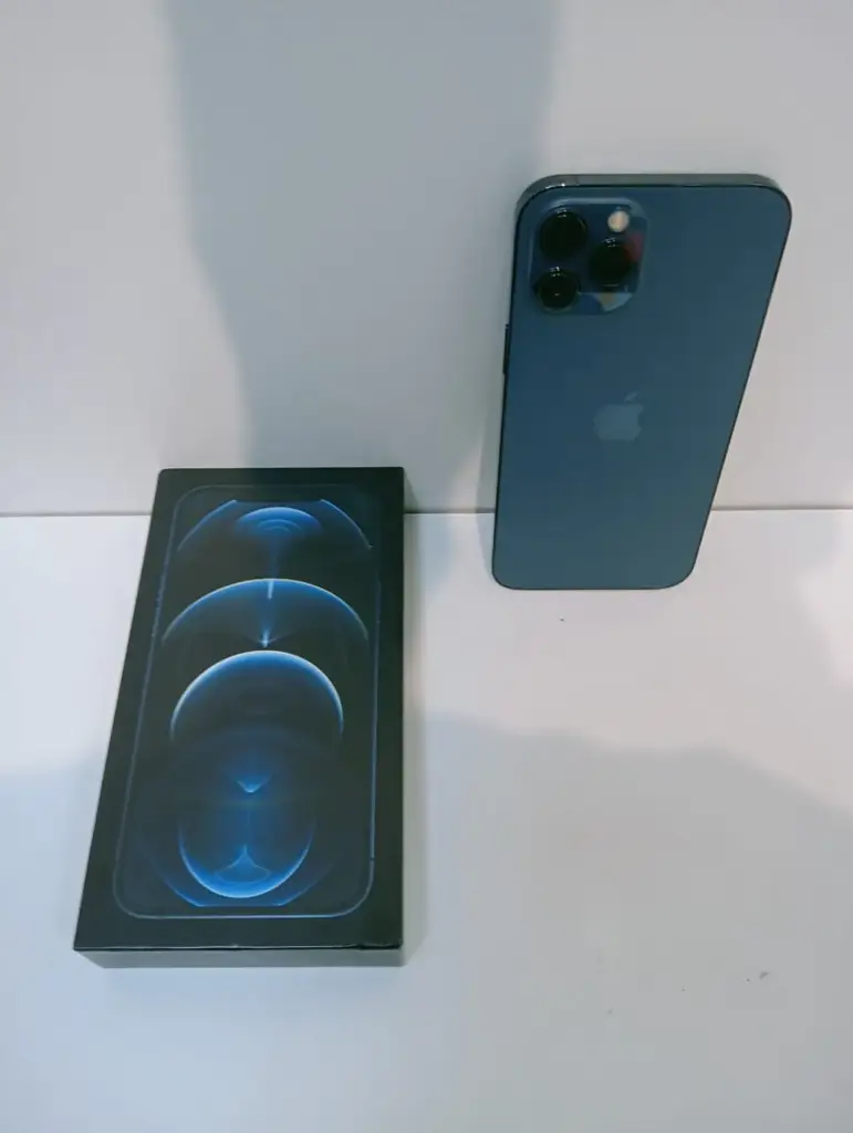 Iphone 12 Pro Max 128Gb Cellphone - View 2