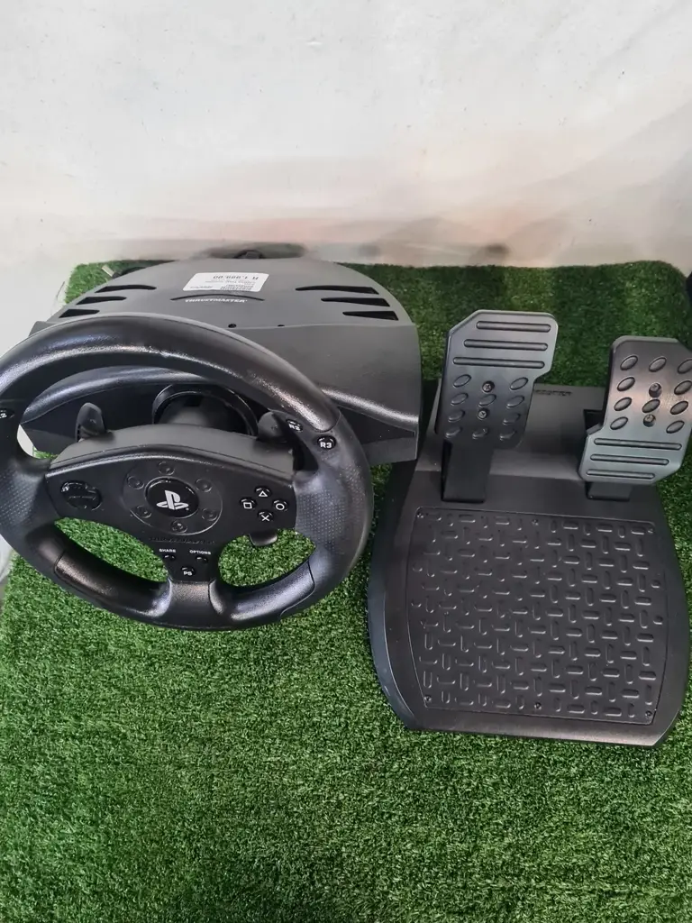 Thrustmaster Controller - View 2