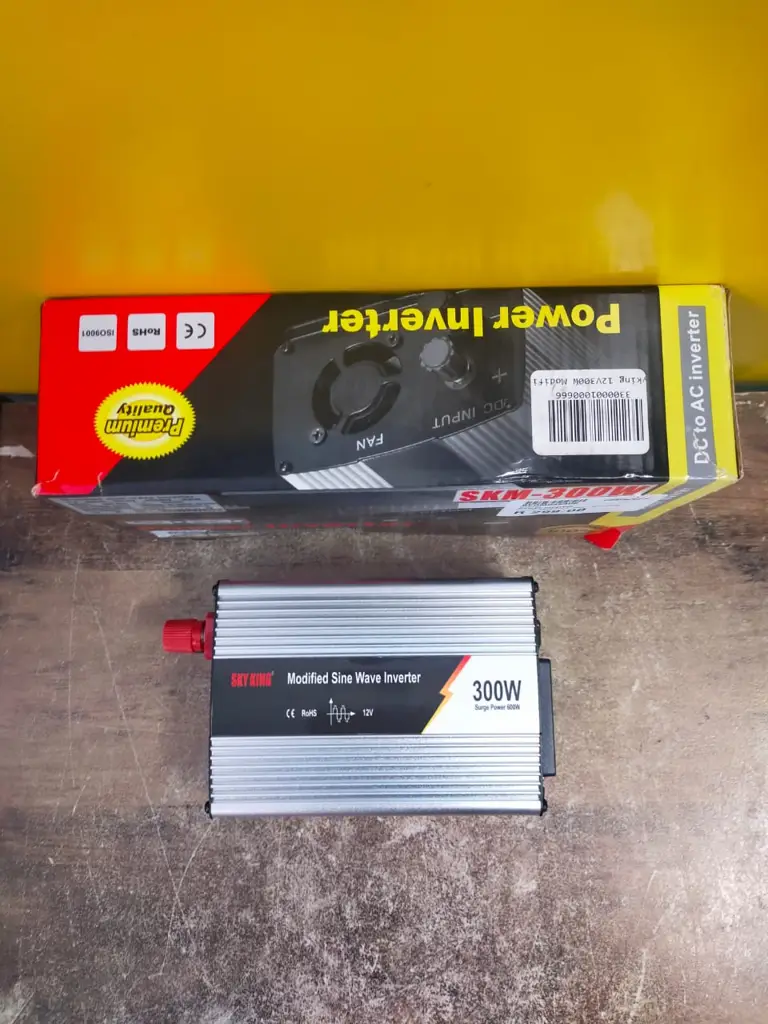 Power Inverter 300W Skm-300W - View 4