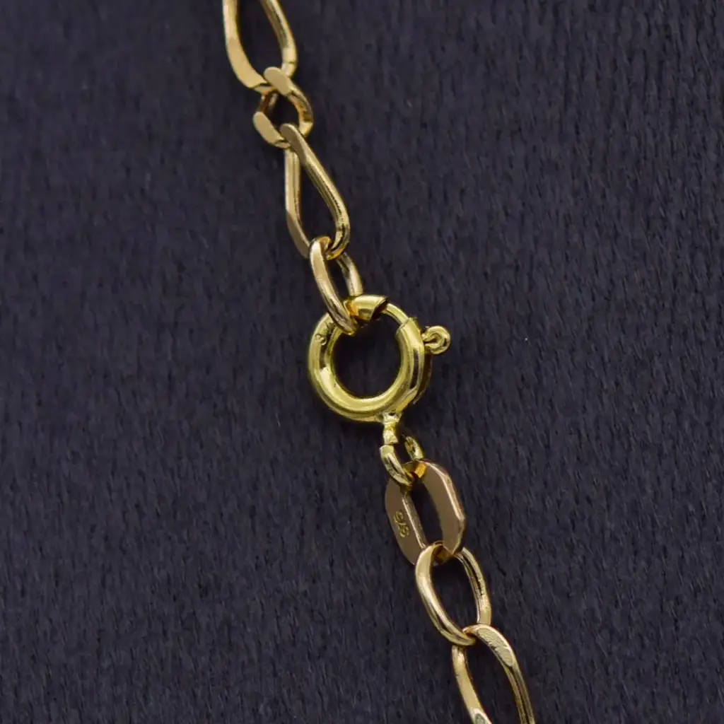 9ct Yellow Gold Chain Figaro-Link - View 3