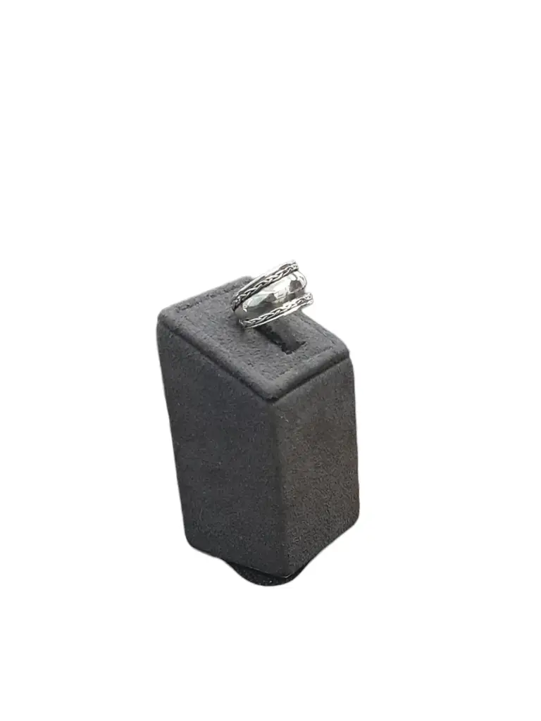 Silver Ring 8.0g - View 3