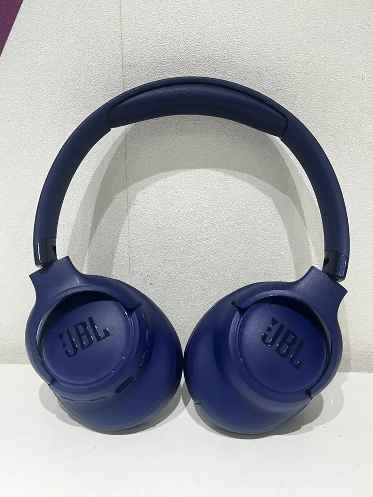 Jbl Tune 780Nc Adaptive Noise Cancelling Wireless Over-Ear Headphones – Blue - View 3