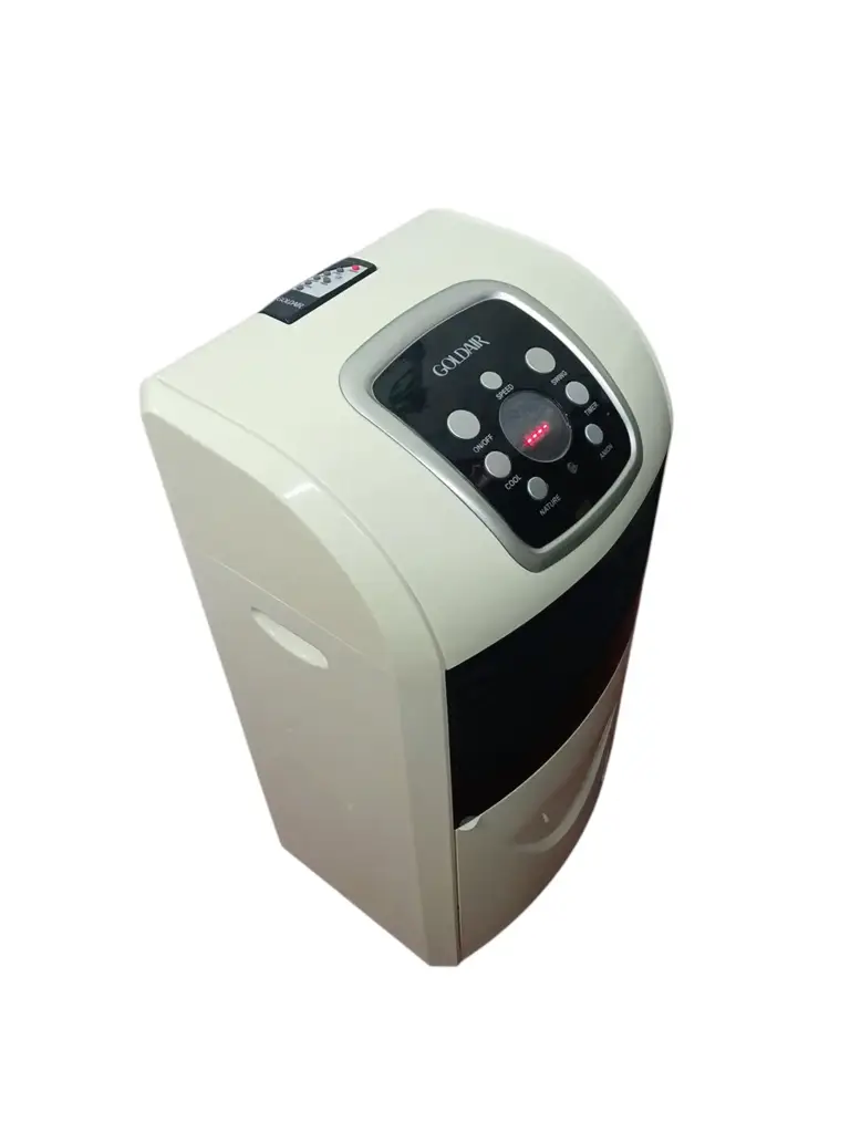 Goldair 700 W Portable Air Conditioner - View 3