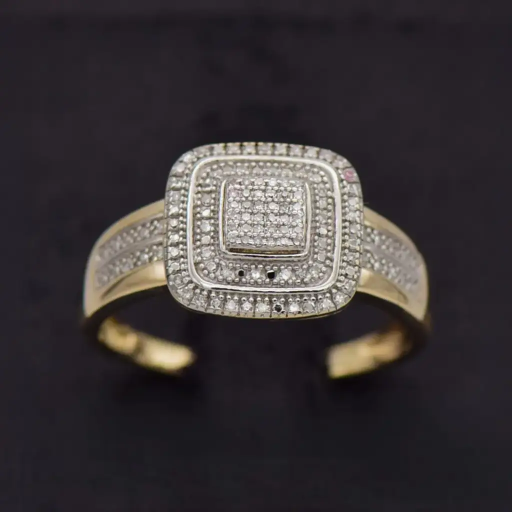 9ct Yellow Gold Cluster Ring