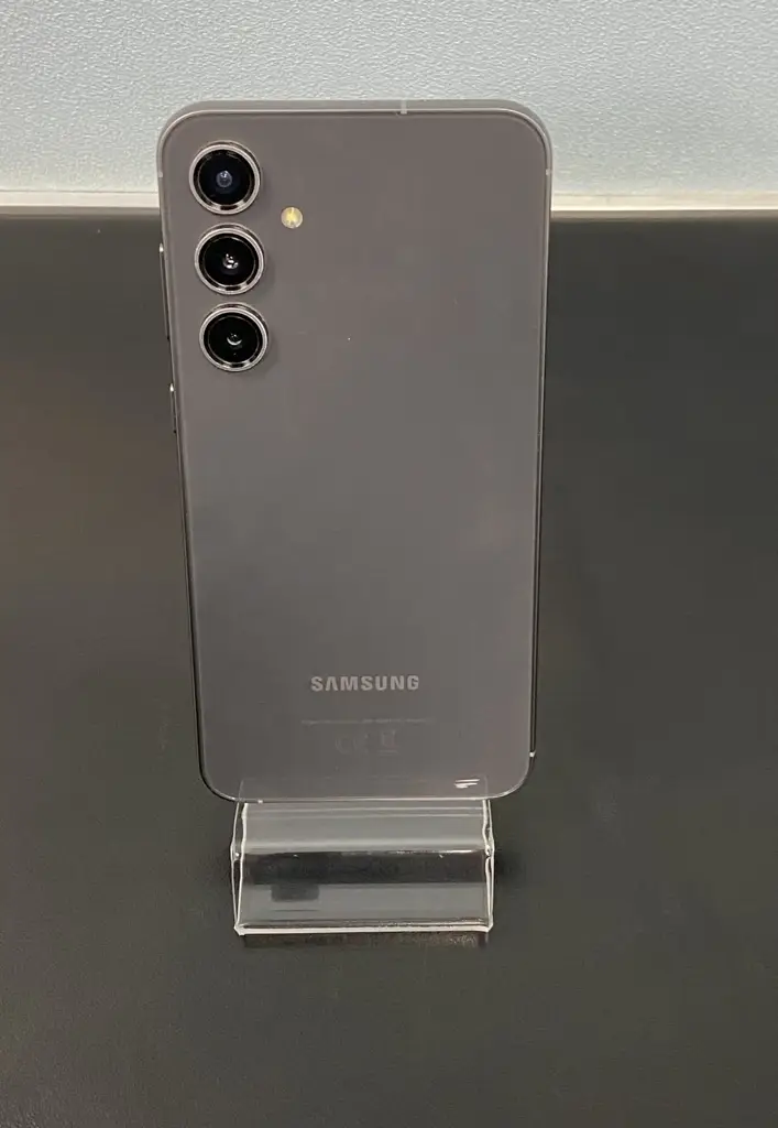 Samsung Galaxy S23 Fe - View 3