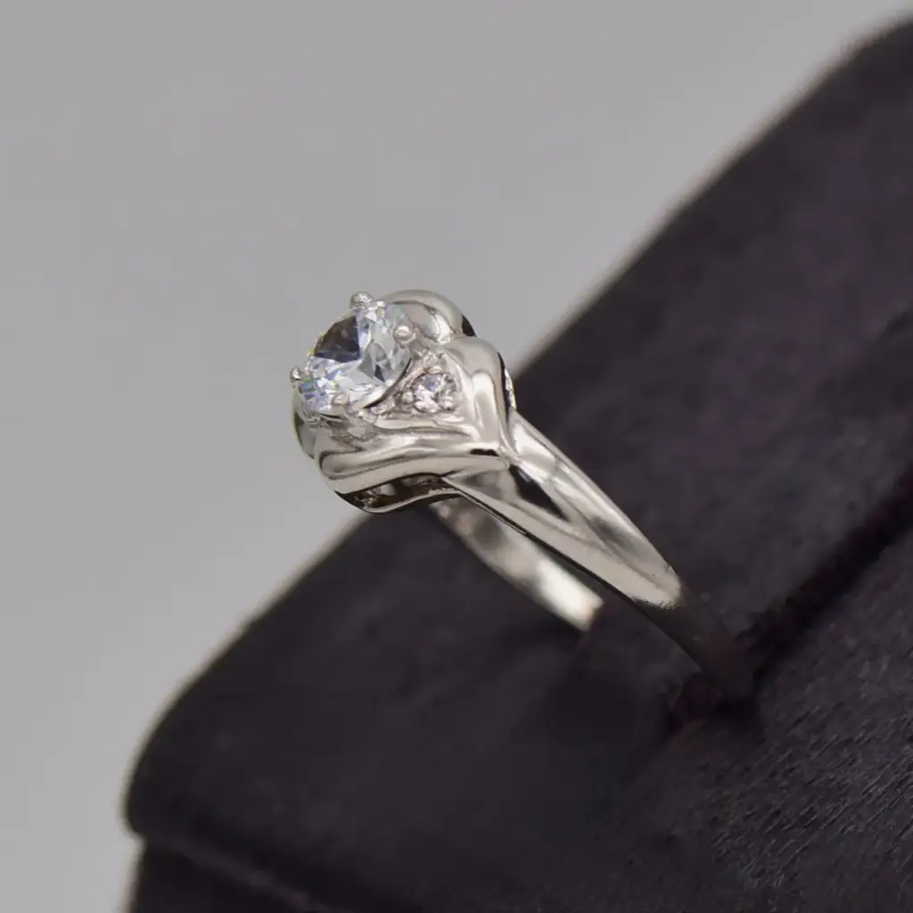 9ct White Gold Dress Ring - View 3