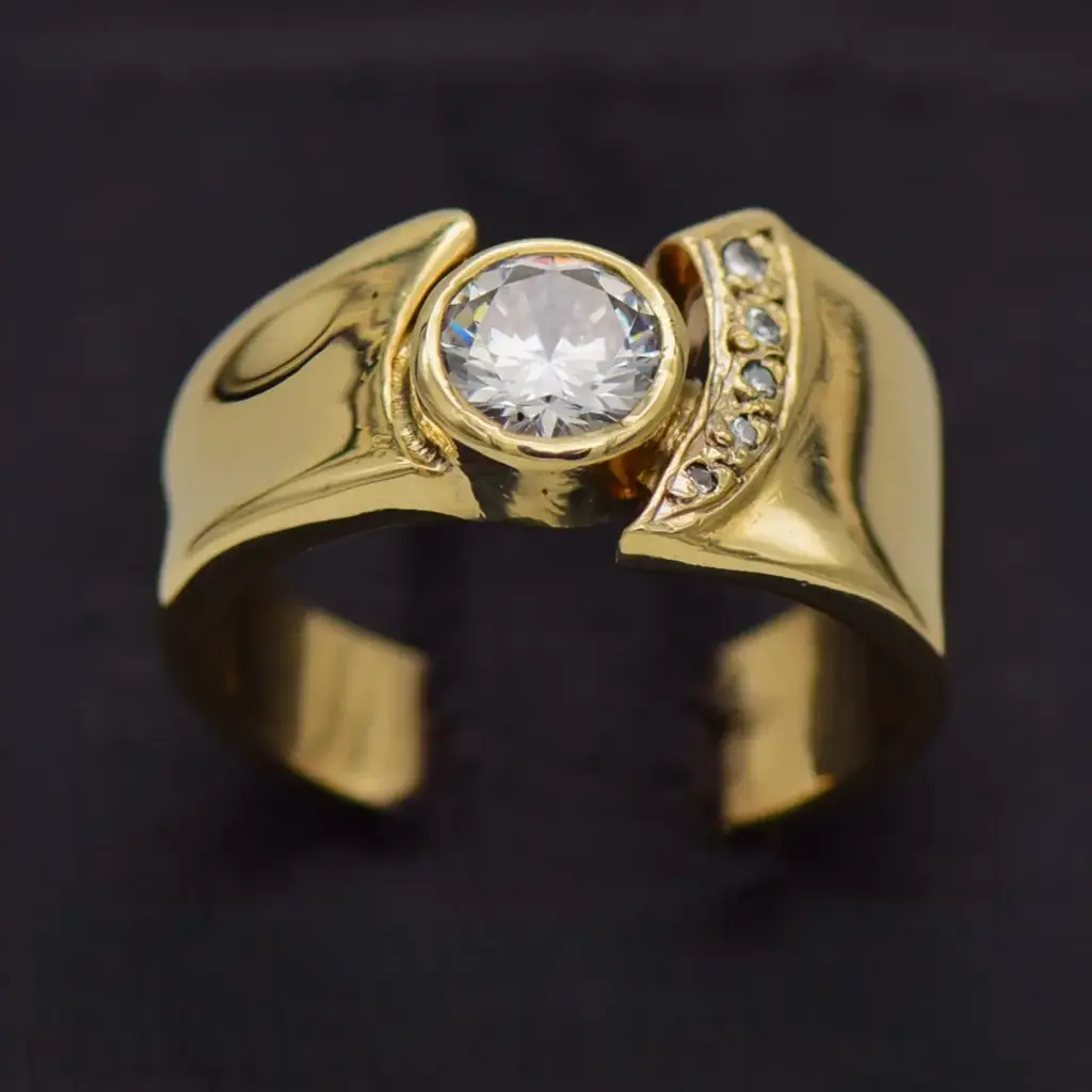 9ct Yellow Gold Dress Ring