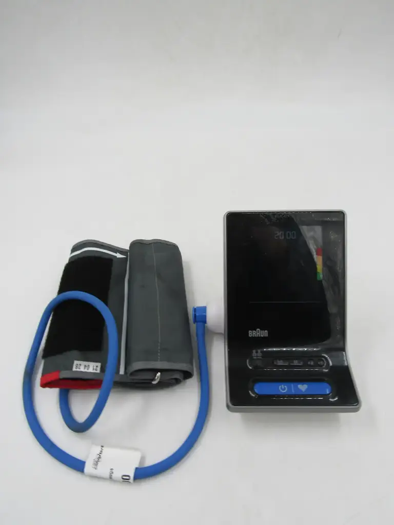 Braun Exactfit 3 Blood Pressure Monitor