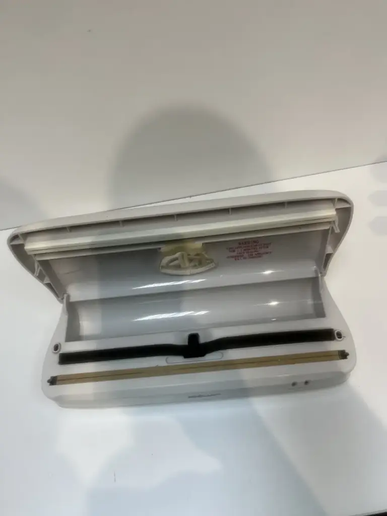 Magic Line Electronic Vacuum Bag Sealer (Vbs 540) - View 2
