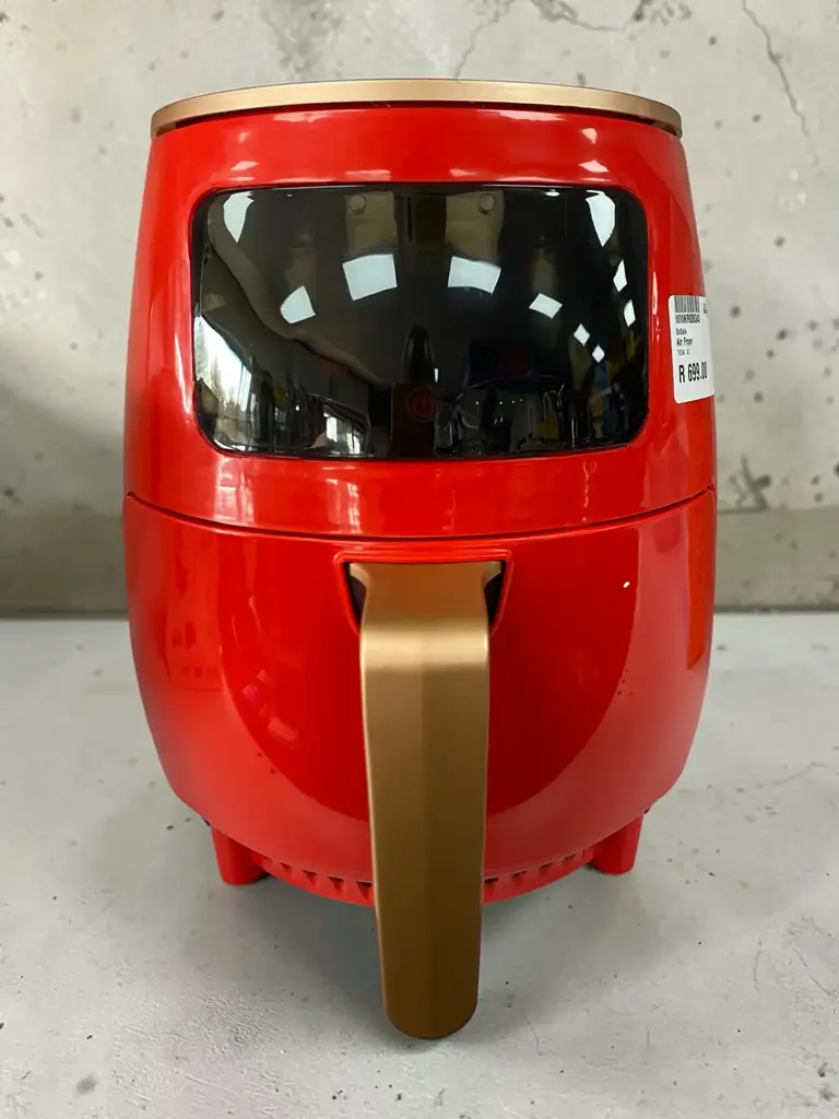 Teska 6-Litre Digital Air Fryer.