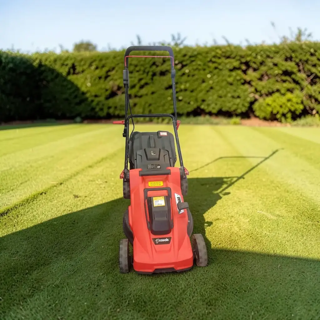 Casals 2000W Electric Lawnmower - View 2