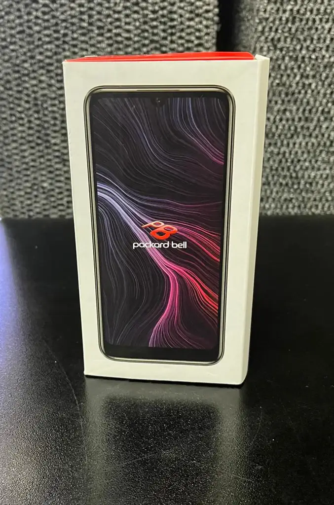 Packard Bell Mobile Phone 32Gb Storage 3Gb Ram