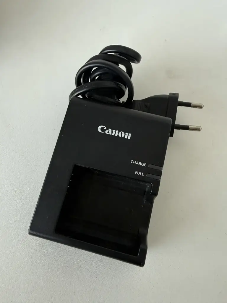 Canon Eos4000d Camera - View 4