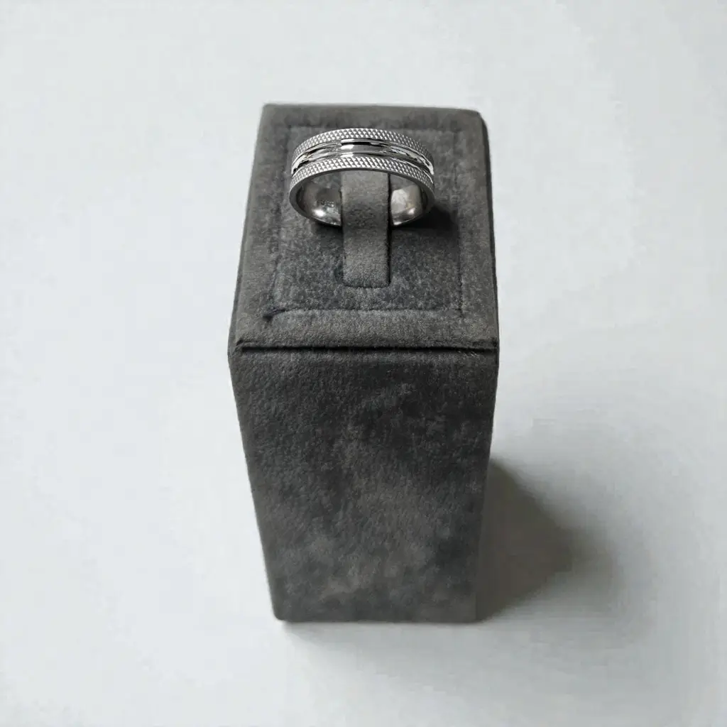 925 Sterling Silver Textured Band Ring