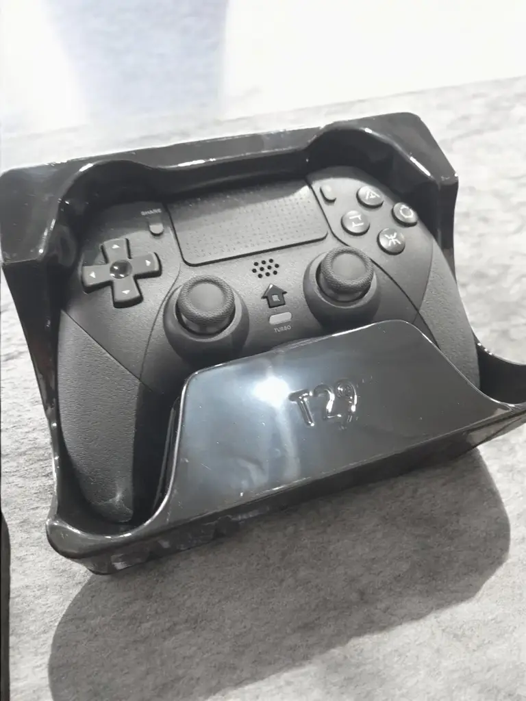 P4 Wireless Controller - View 2