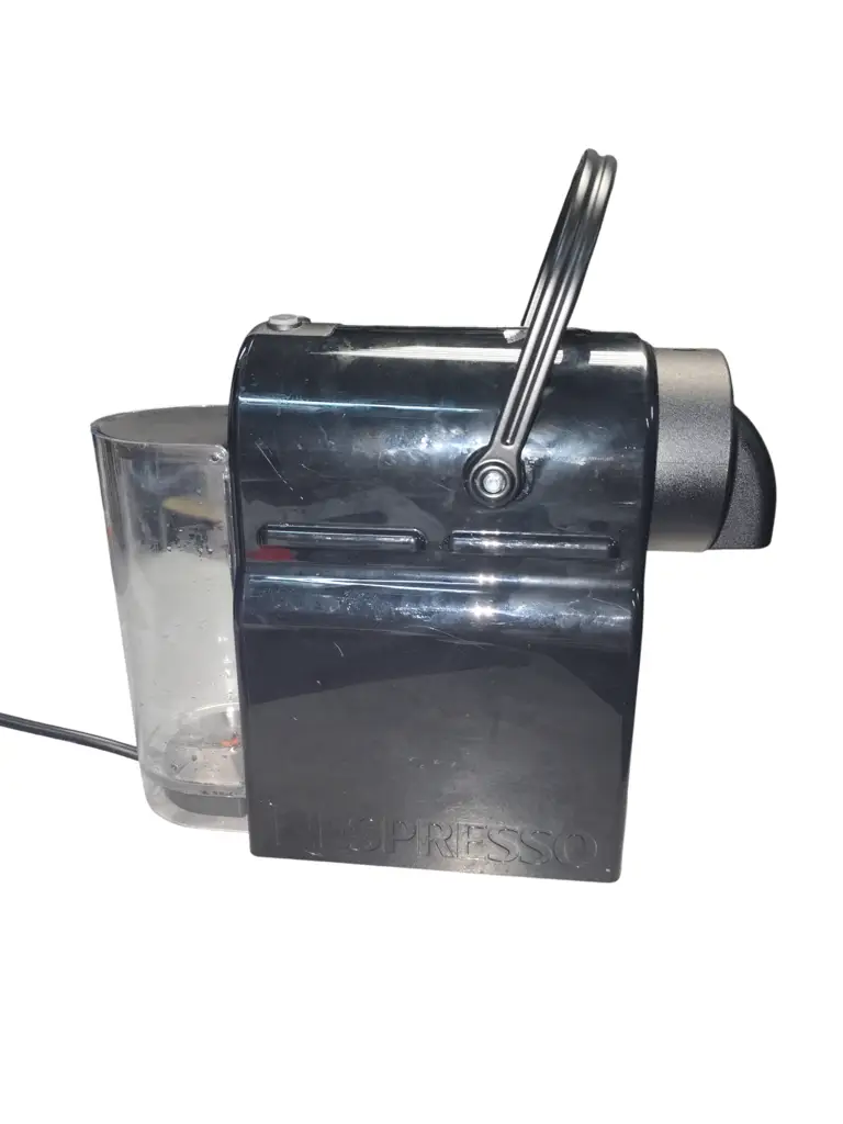 Nespresso Inissia D40 - View 2