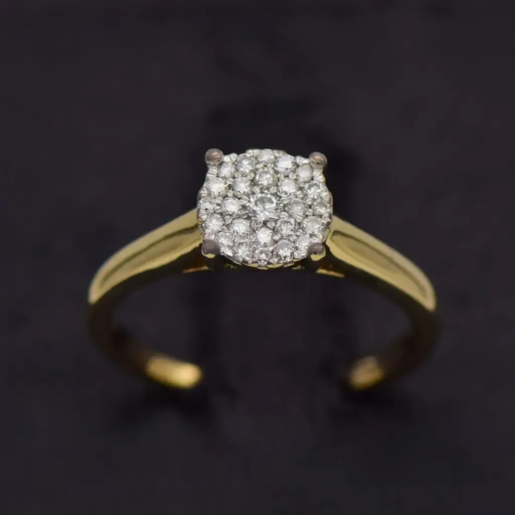 9ct Yellow Gold Cluster Ring