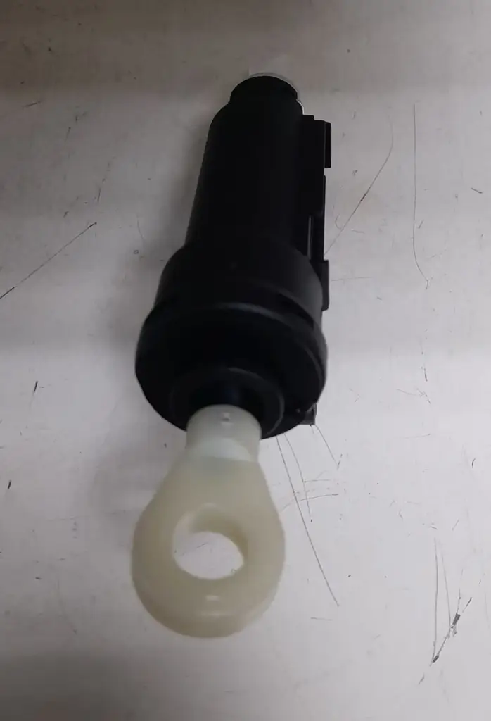 Replacement Clutch Master Cylinder Compatible With Bmw E46/90/81/87/39