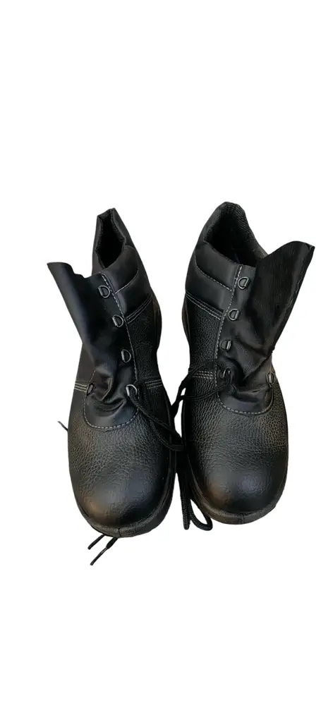 Inyati Safetyboots Size 10