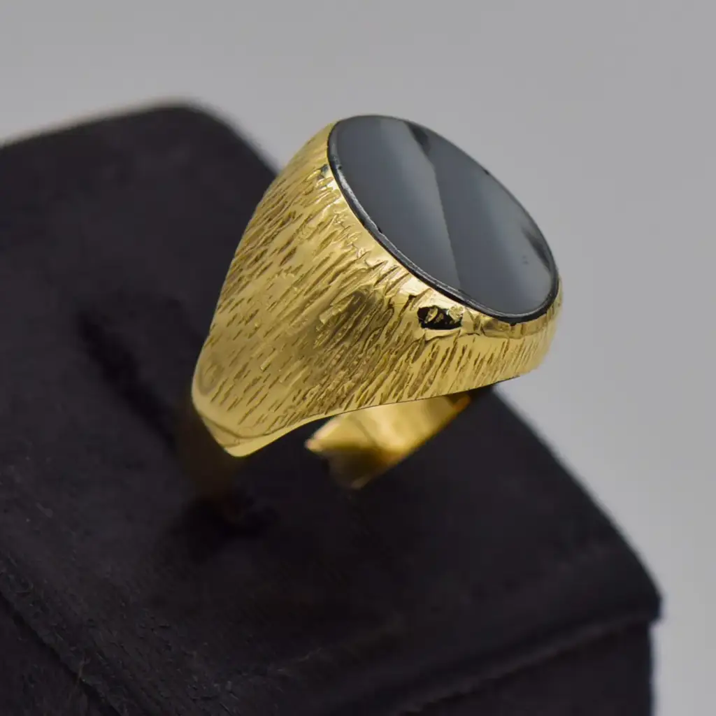 9ct Yellow Gold Men's Ring - View 2