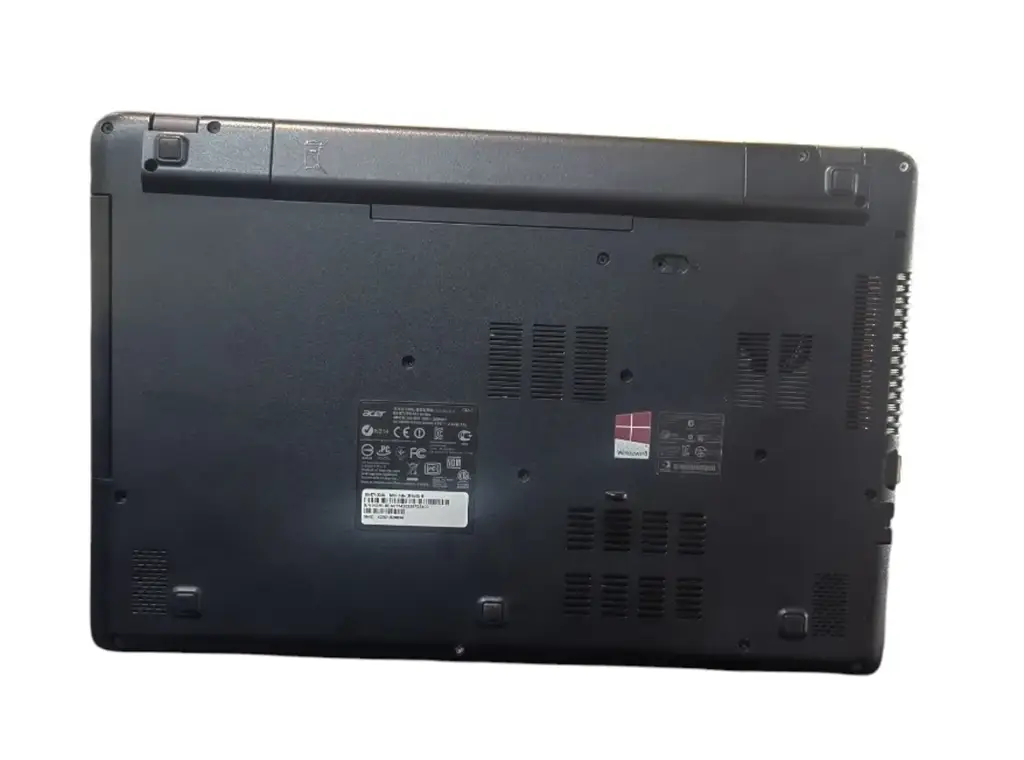 Acer Aspire 3 A315-33 Series Laptop - View 4