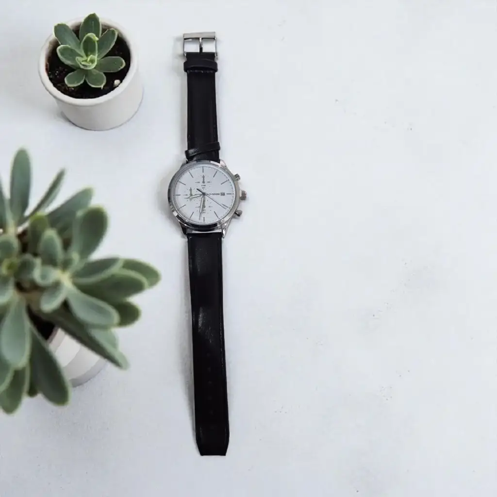 Adverse Analog Watch (White)