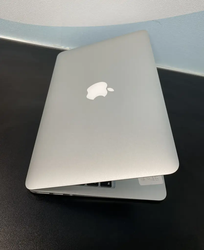 Macbook Air 6.1 A1465 - View 2