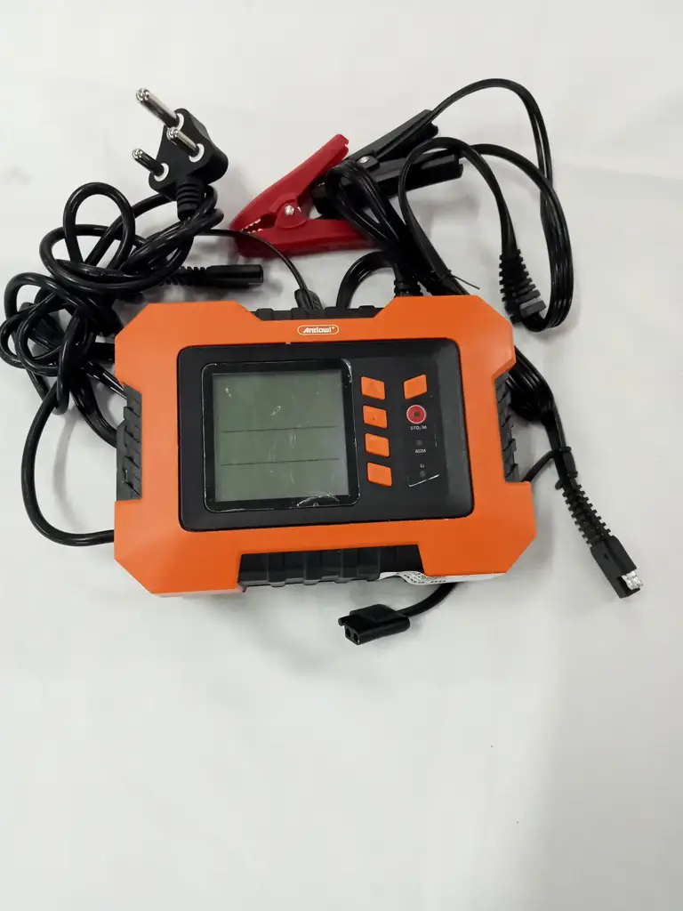 Andowl Q-Dp1129 Battery Charger - View 2