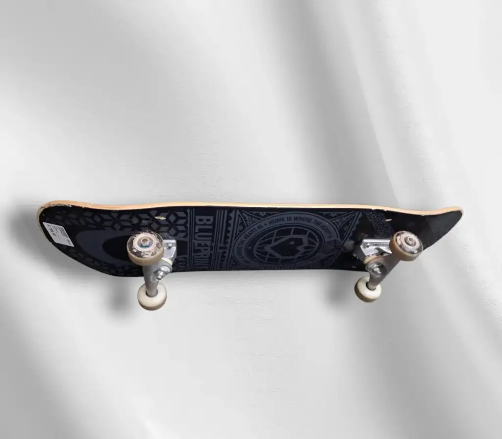 Blueprint Home Heart Skateboard - View 2
