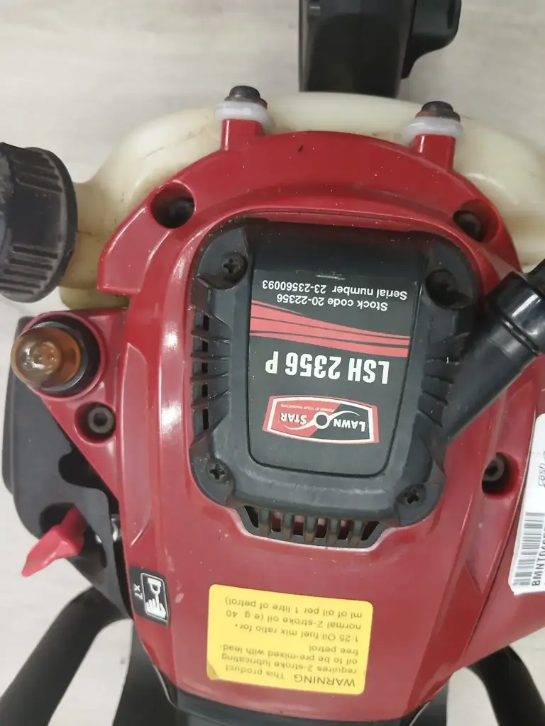 Lawn Ster Lsh 2356 Hedge Trimmer (Store Collection) - View 2