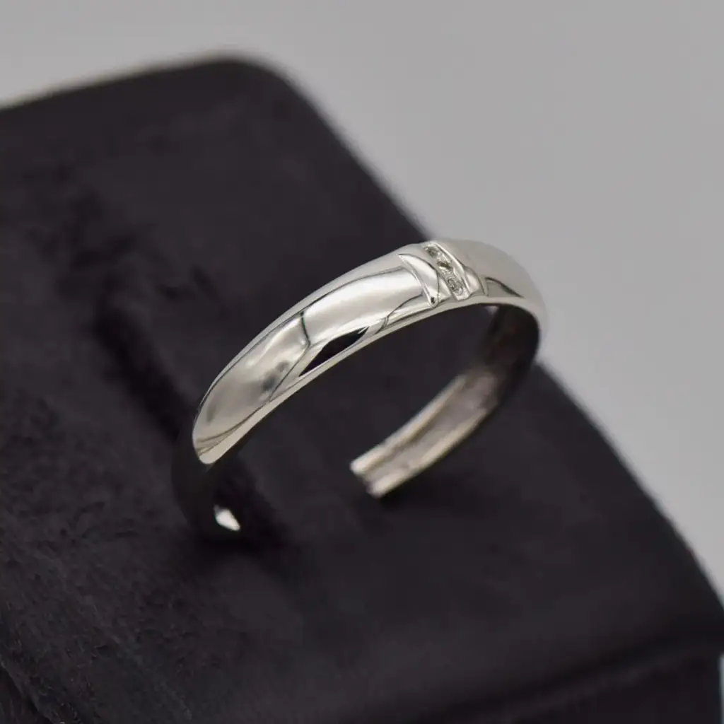 9ct White Gold Wedding Band - View 2