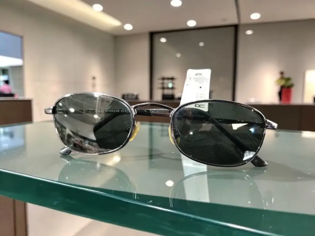 Fossil Sunwear Austin Sun Glasses - View 2