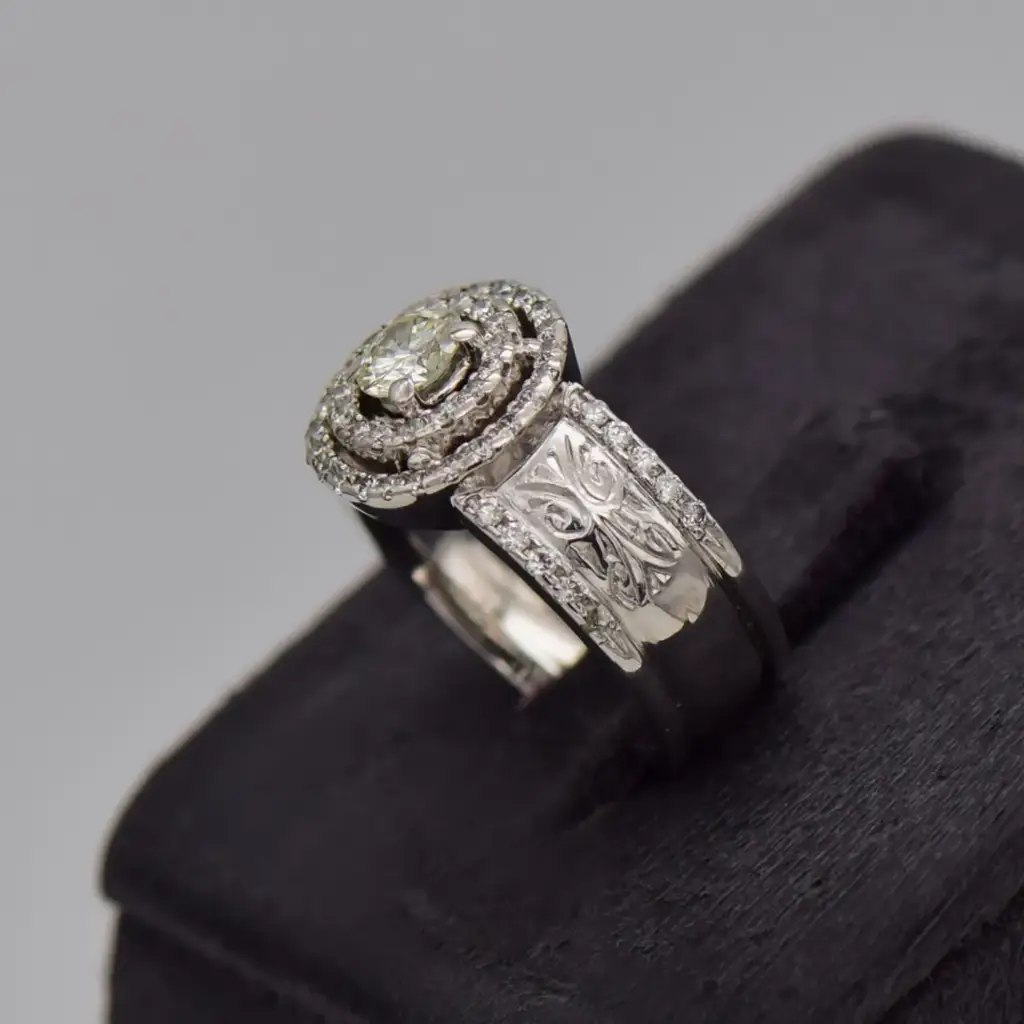 9ct White Gold Dress Ring - View 3