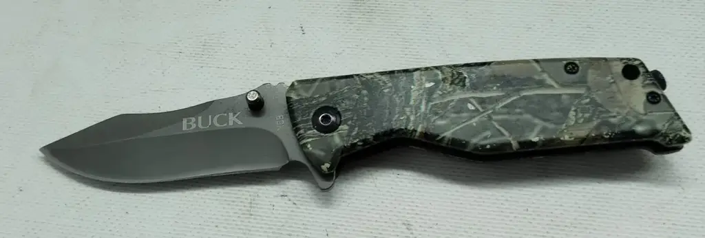 Buck X58 Folding Knife