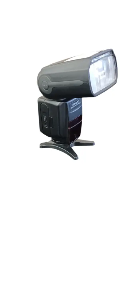 Triopo Speedlight Flash - View 2