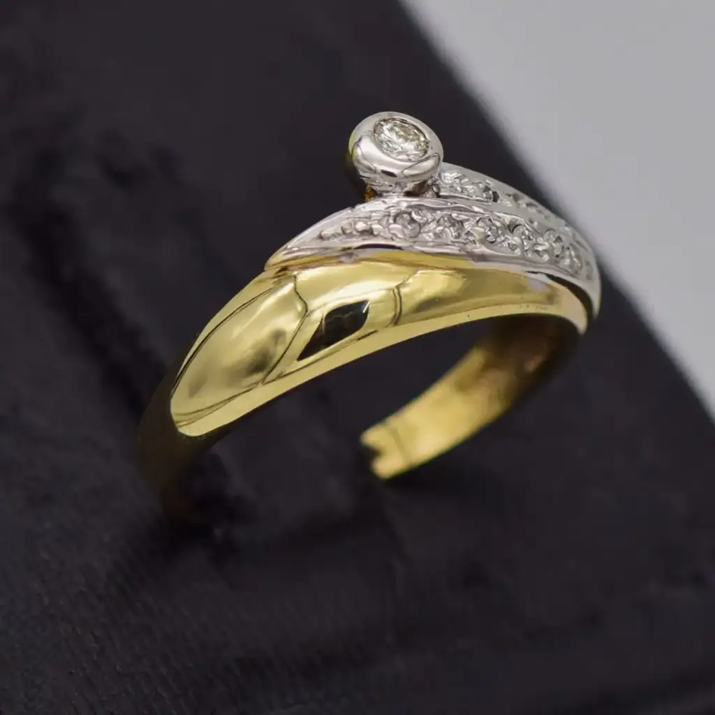 9ct Yellow Gold Dress Ring - View 2