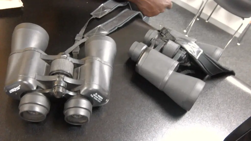 Ultra Optec S1-10X50via Binoculars - View 2