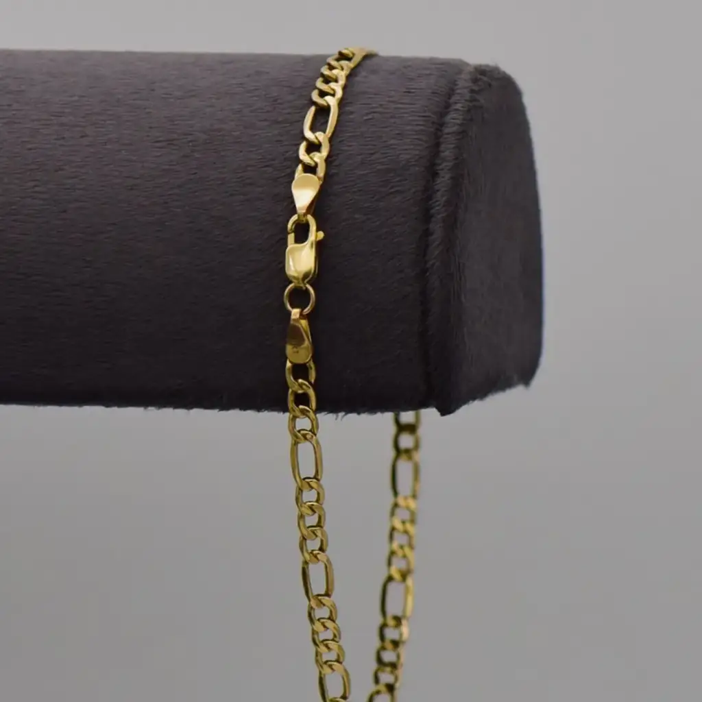 9ct Yellow Gold Bracelet Figaro-Link - View 2