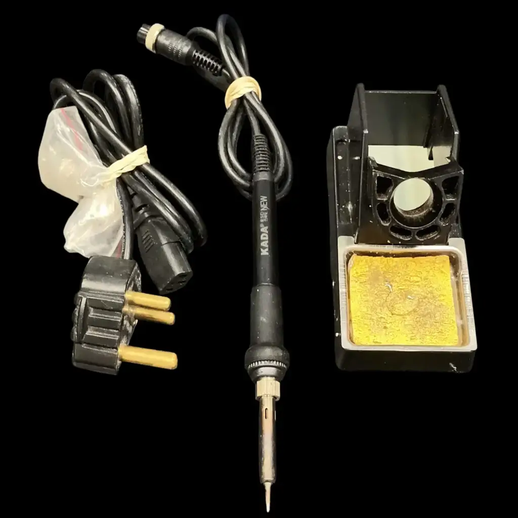 KADA Hot Air and Soldering Iron Rework Station 852 - View 3
