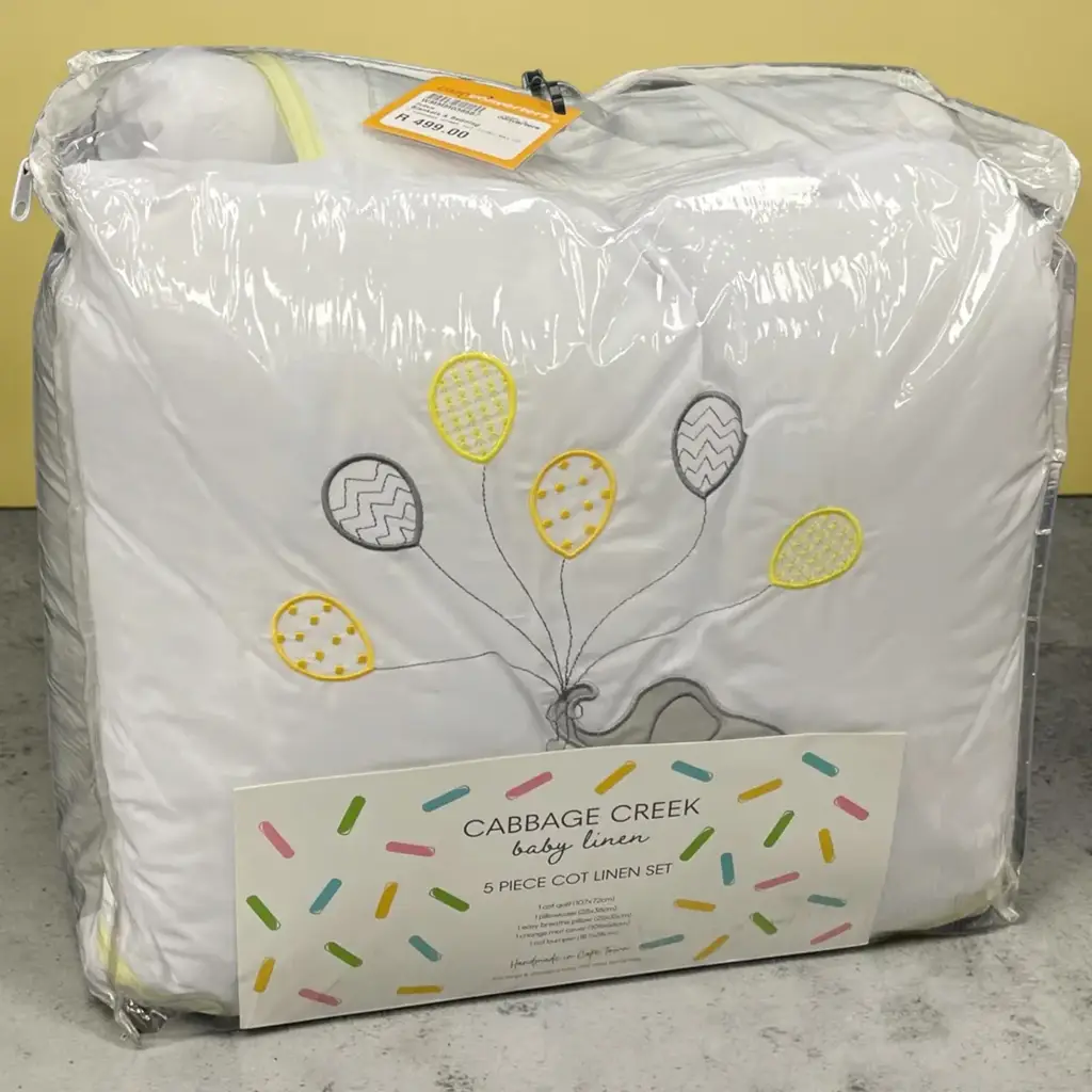 Cabbage Creek Cot Linen Set Of 5