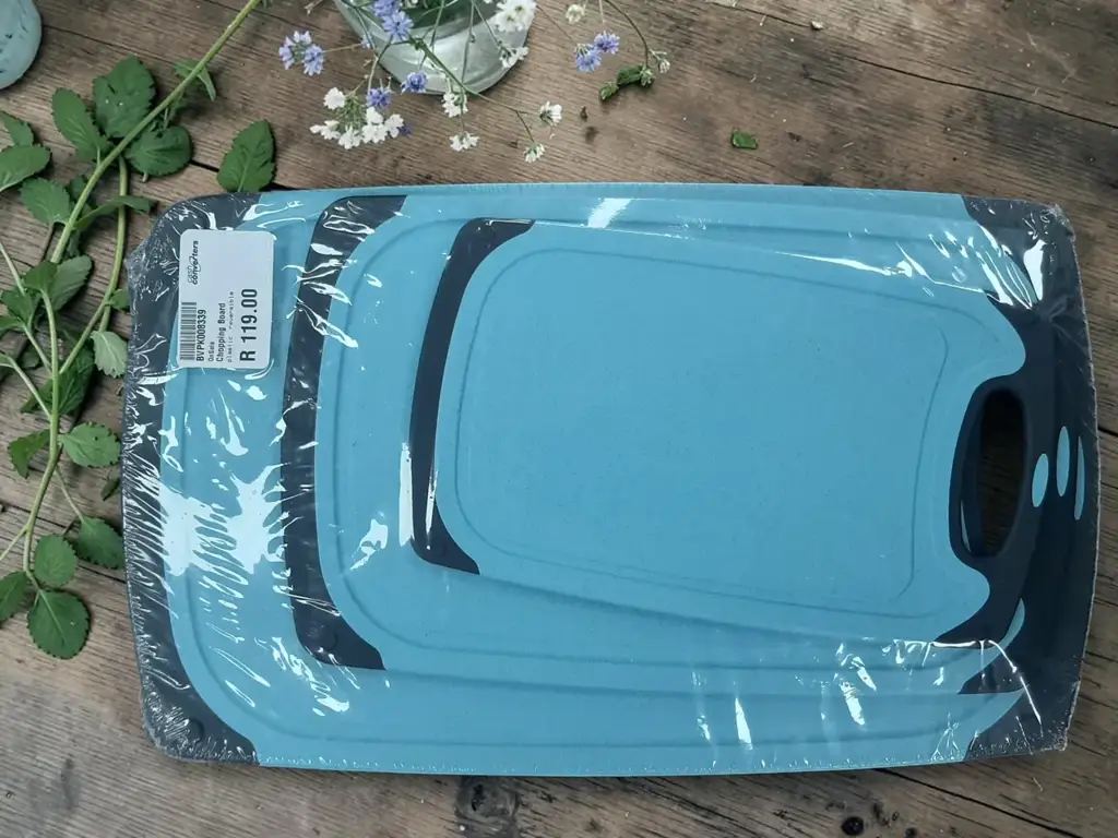 Plastic Reversible