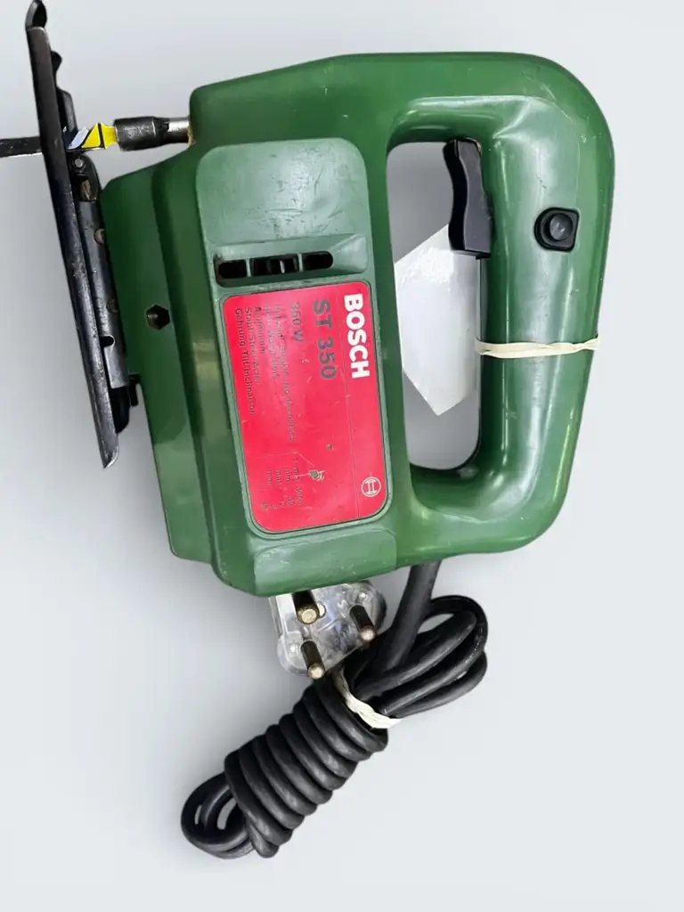 Bosch St350 Jigsaw – Precision Cutting Power! - View 2