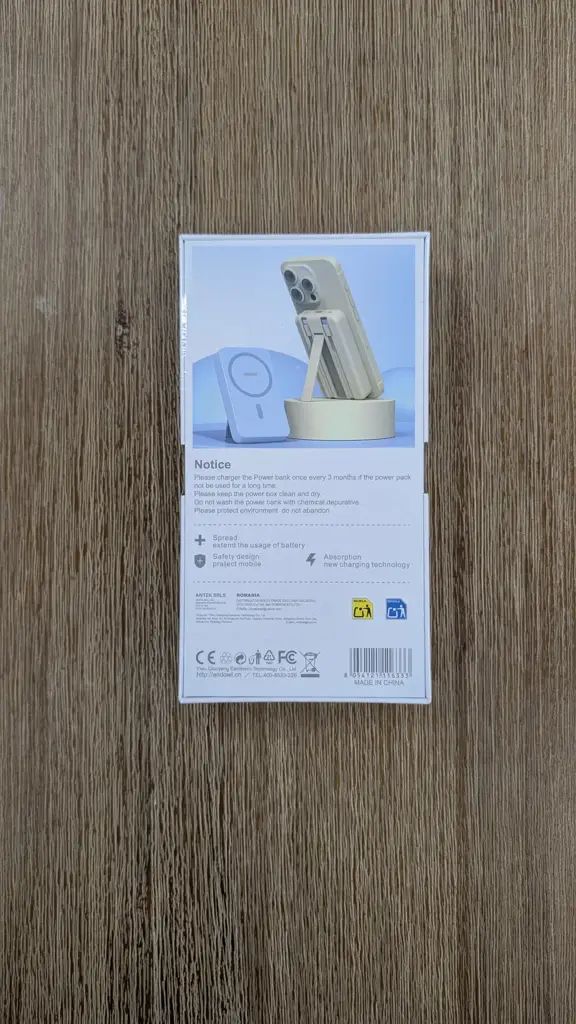 Andowl 12000Mah Magnetic Wireless Power Bank | Brand New - View 2
