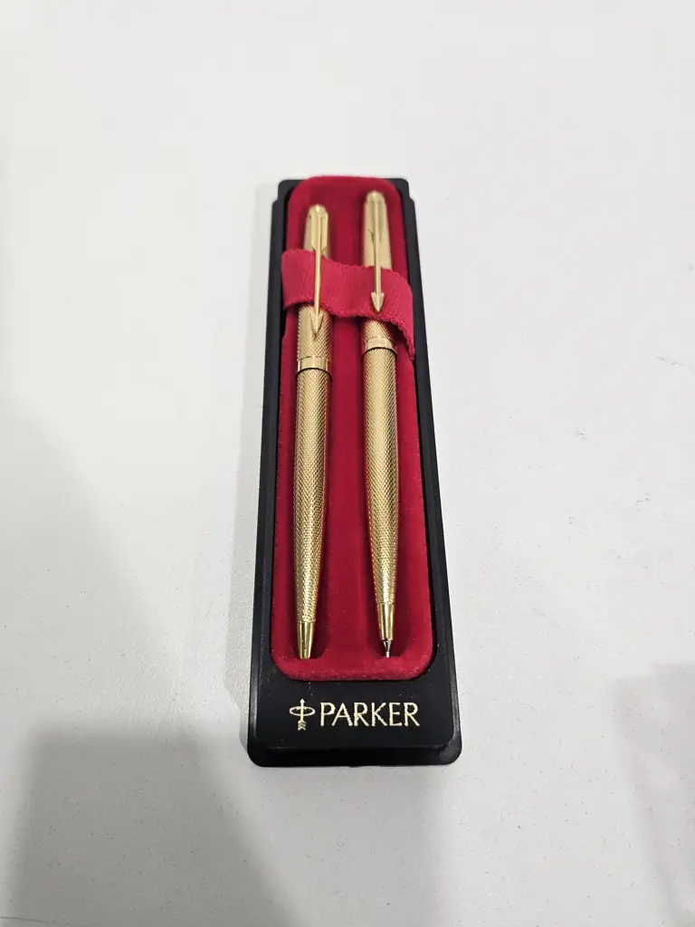 Parker Gold Pen And Pencil Set - View 2