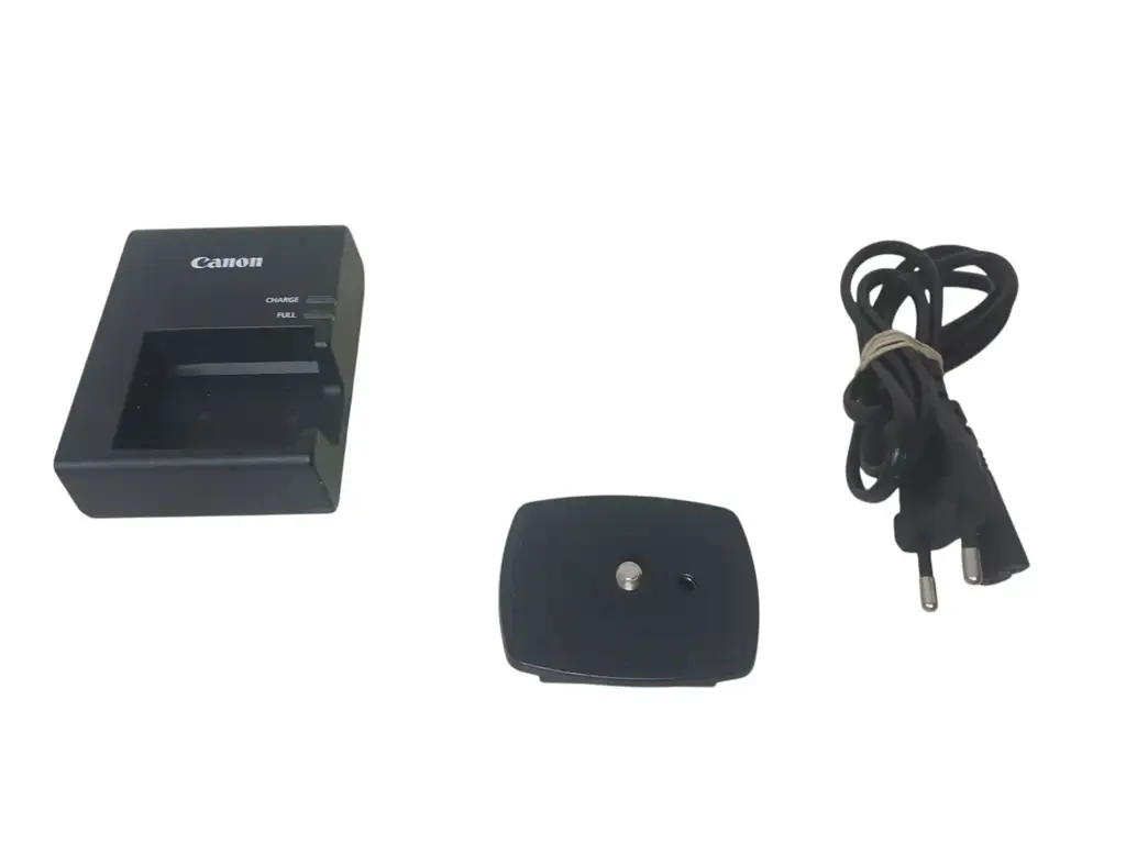 Canon Eos 4000D Dslr Camera With 18-55Mm Lens - View 3