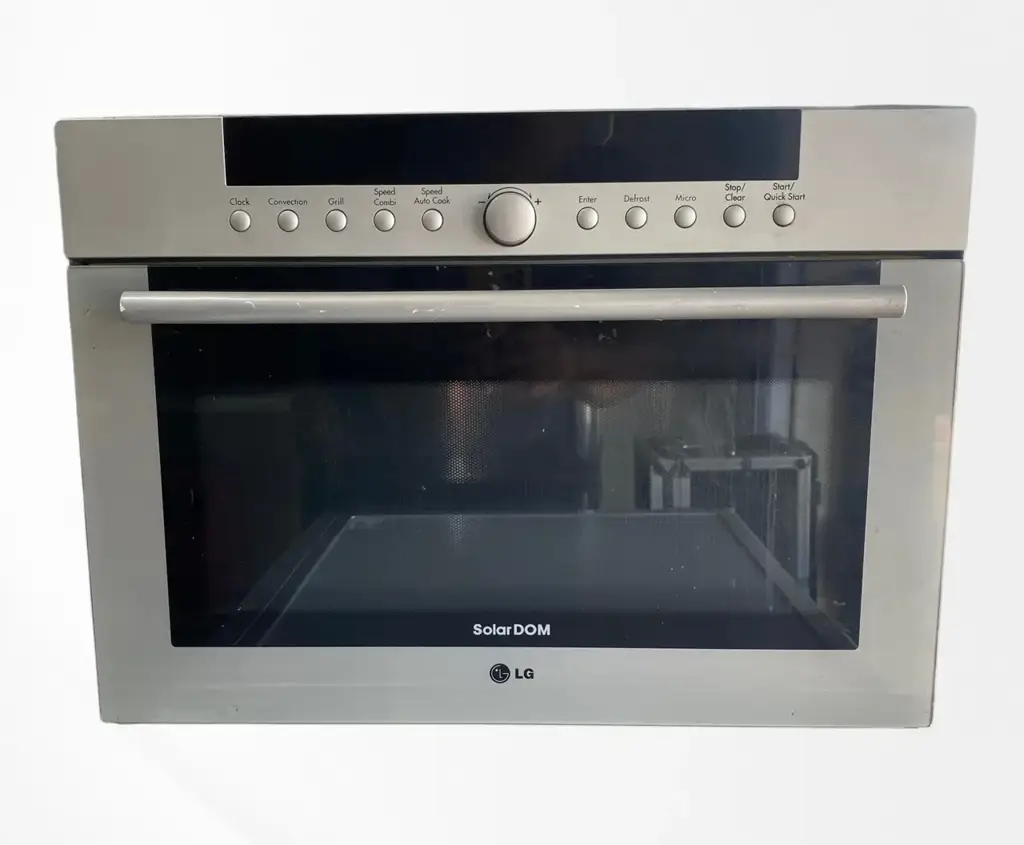 Lg Solardom Mp-9585D Microwave Oven.