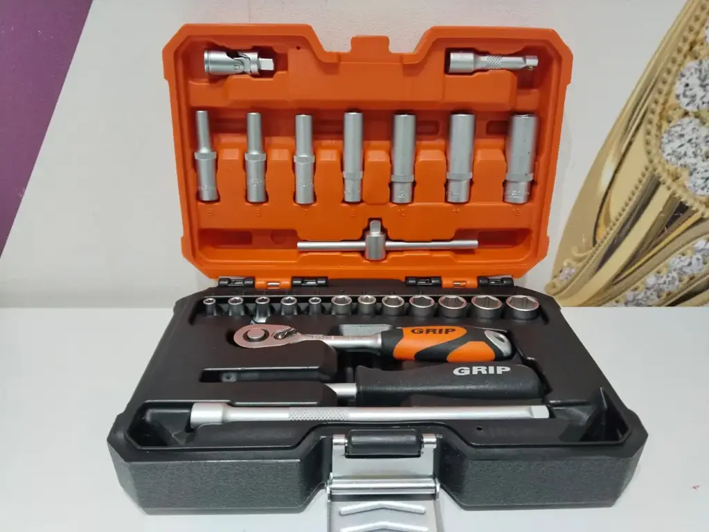 25Pc Grip Socket Set - View 3