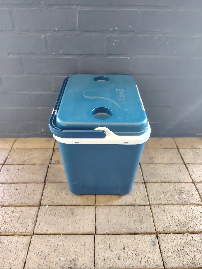 Big Jim Cooler Box - View 3